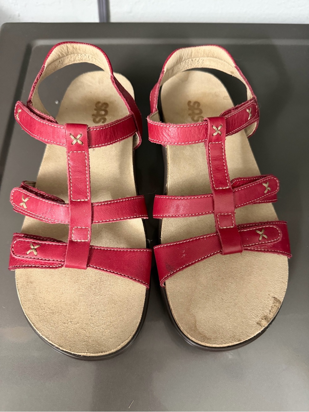SAS Women's Red Multi-Strap Comfort Sandals size 8
